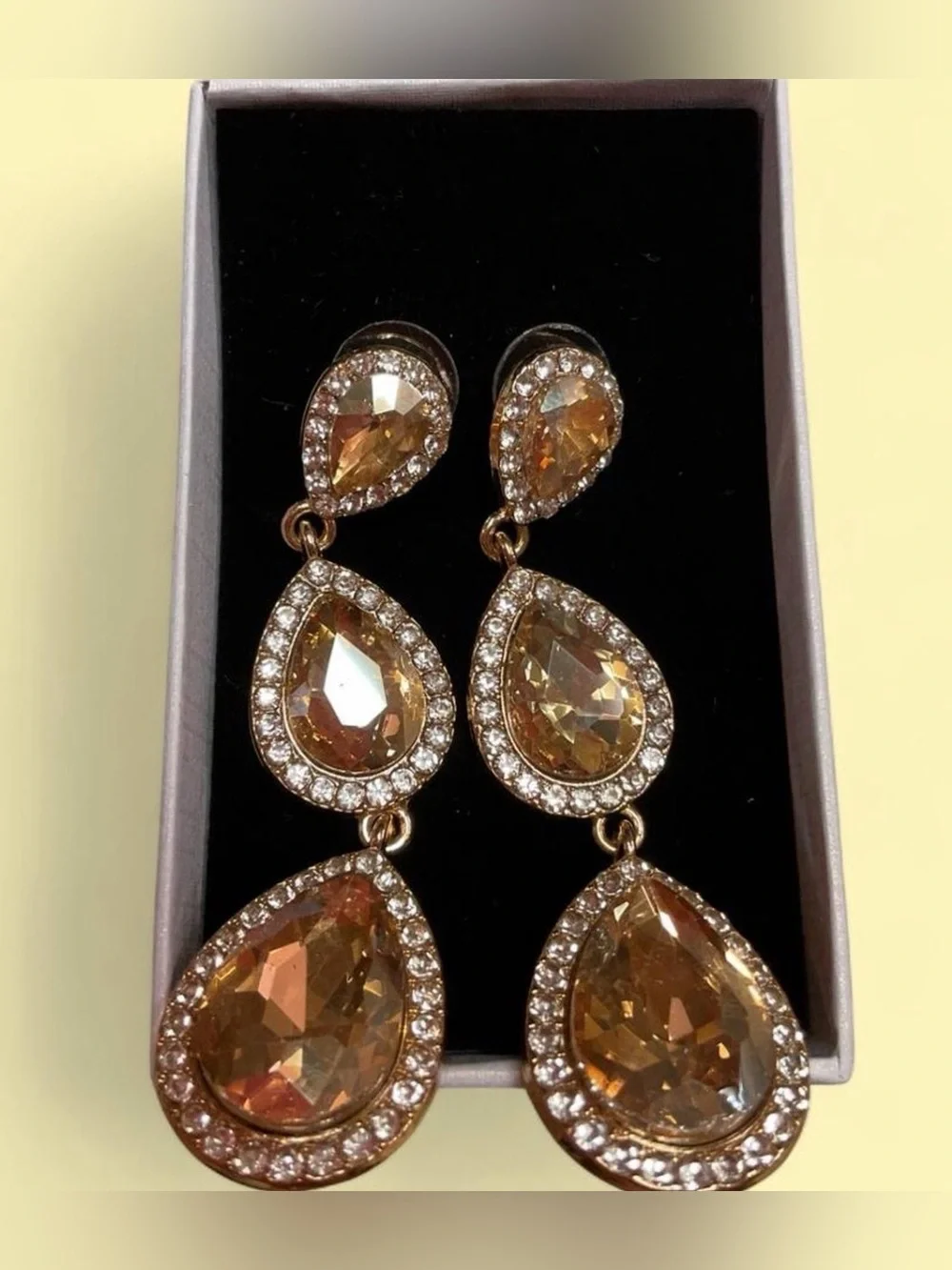 Rhinestone Teardrop earrings
